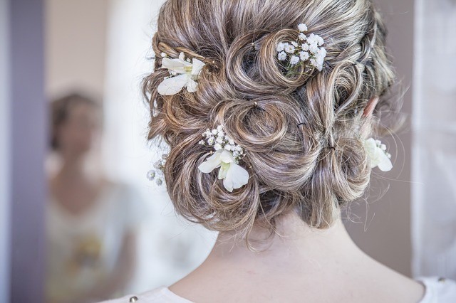 How to Wear Your Hair Bridal Hair Edition